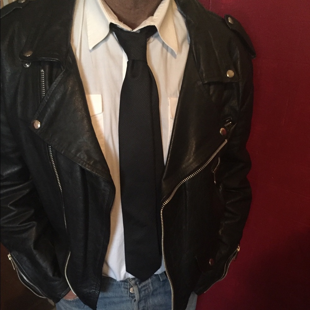 Kenneth Cole reaction silk